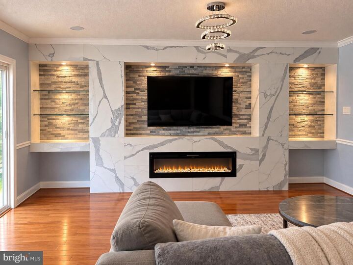 Property Photo: 17721 Topfield Drive 5-A MD 20877