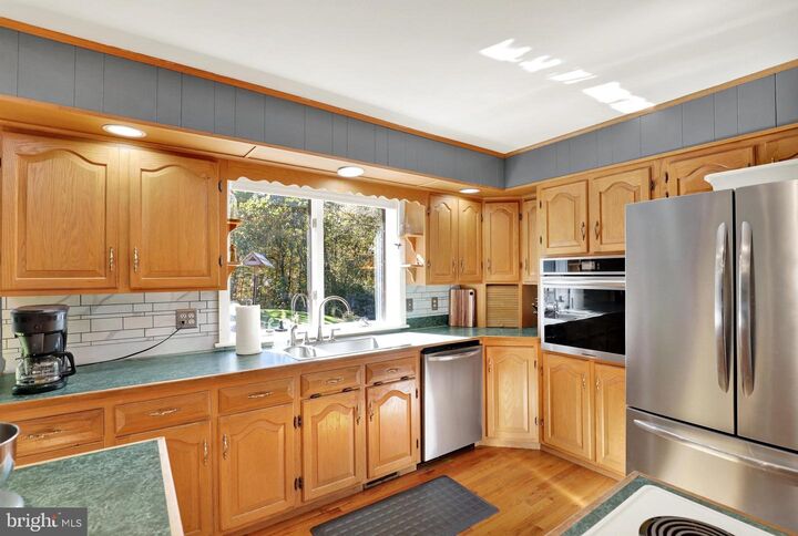 Property Photo:  2238 Laurel Springs Drive  PA 17555 