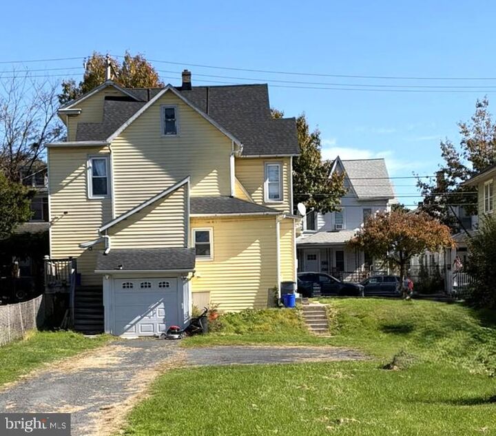 Property Photo: 310 & 312 S Main Street PA 18064