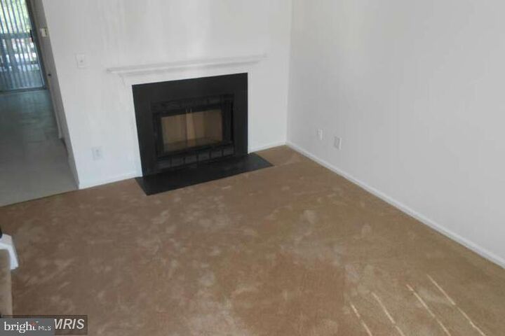 Property Photo: 5507 Woodlawn Manor Court VA 22309