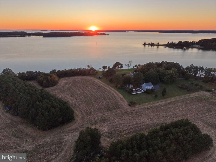 Property Photo:  7116 Pea Neck Road  MD 21663 