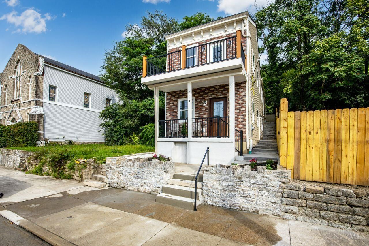 Property Photo:  2114 Riverside Drive  OH 45202 