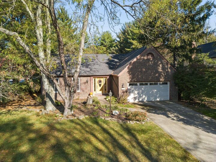 Property Photo:  4492 Shire Mill Road  OH 43026 