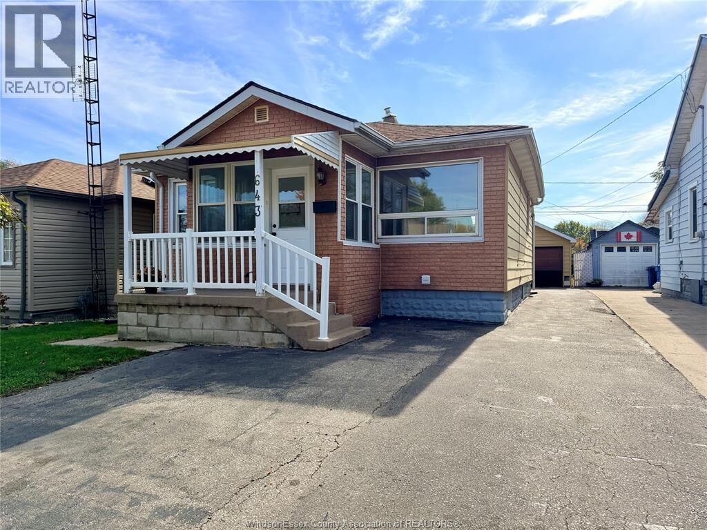 Property Photo:  643 Hildegarde  ON N8X 2Z7 