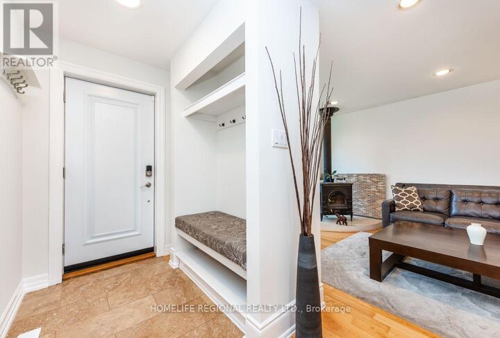 Property Photo:  3103 McCarthy Court  ON L4Y 3Z3 