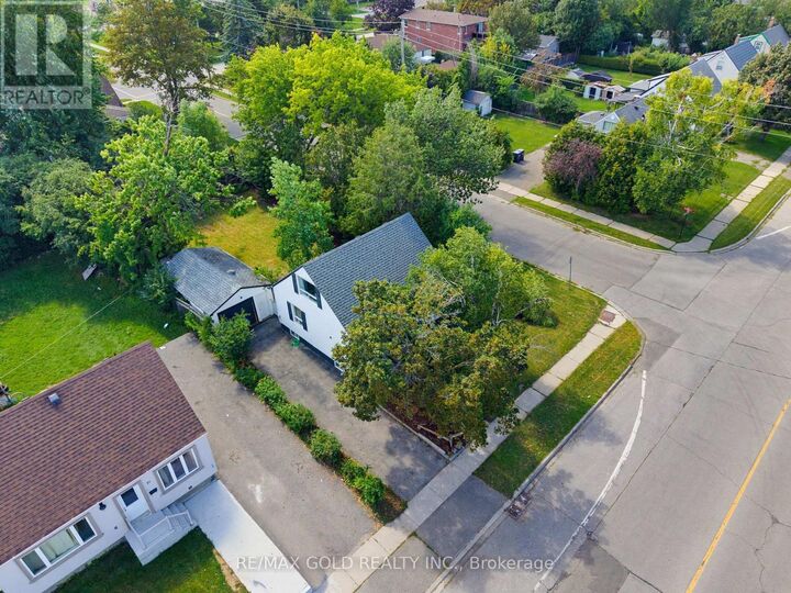 Property Photo: 23 Pleasantview Avenue ON L6X 1W5