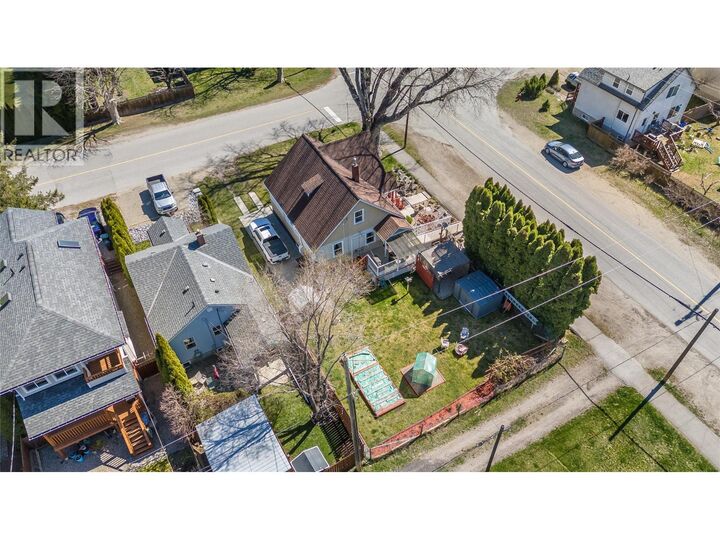 Property Photo:  701 4th Street  BC V1N 2B7 