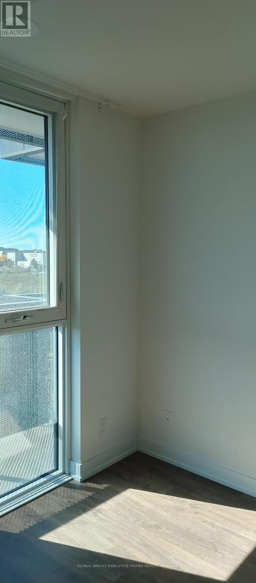 Property Photo:  30 Tretti Way 417  ON M3H 0E3 