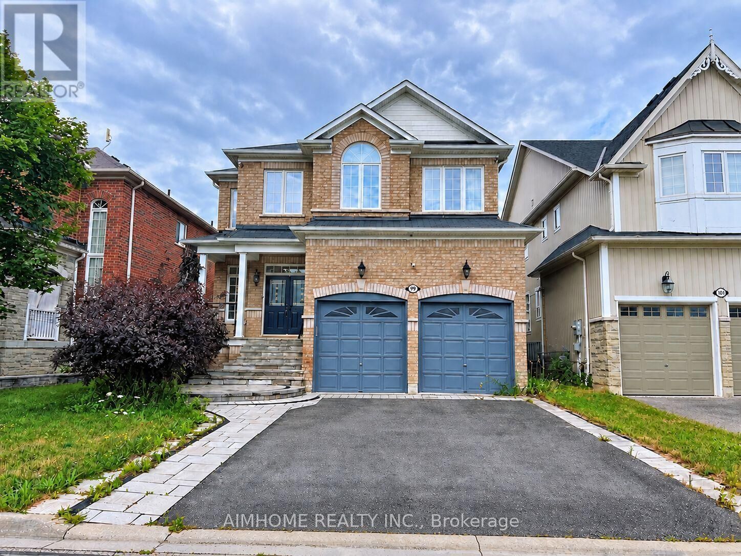 Property Photo: 99 Rockland Crescent ON L1M 0A9