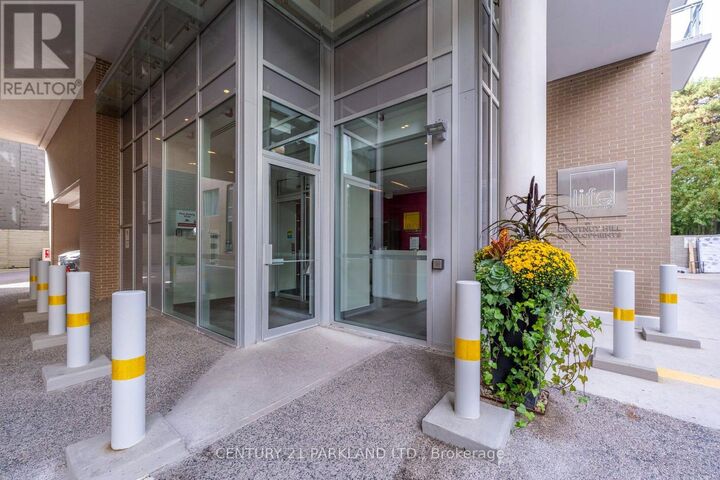 Property Photo:  68 Merton Street 707  ON M4S 0A7 