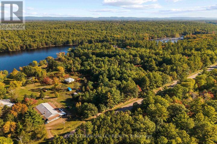 Property Photo:  1060C Rantz Road  ON K8H 2W8 