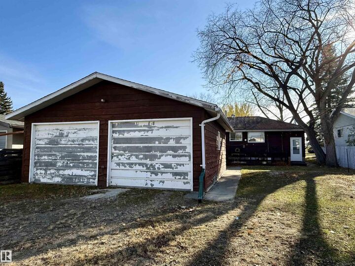 Property Photo: 4708 43A St AB T7A 1H1