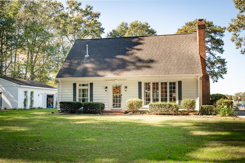 Property Photo:  14509 Barn Woods Rd  VA 23417 