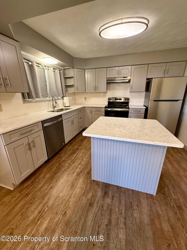 Property Photo: 524 Delaware Street PA 18433