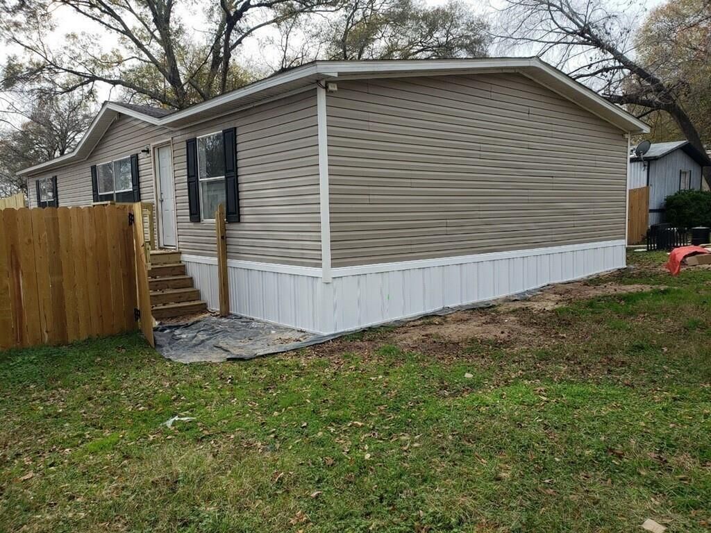 Property Photo:  12631 Lazy Cove Drive  TX 77318 