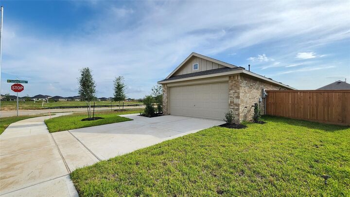 Property Photo: 6303 Geyser Starish Drive TX 77493