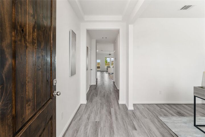 Property Photo: 546 Long Beach Bay Drive TX 77493