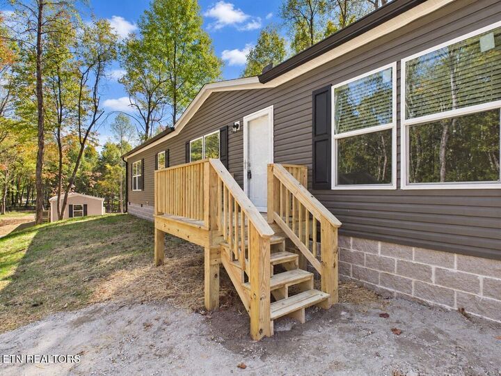 Property Photo:  112 County Road 262  TN 37826 