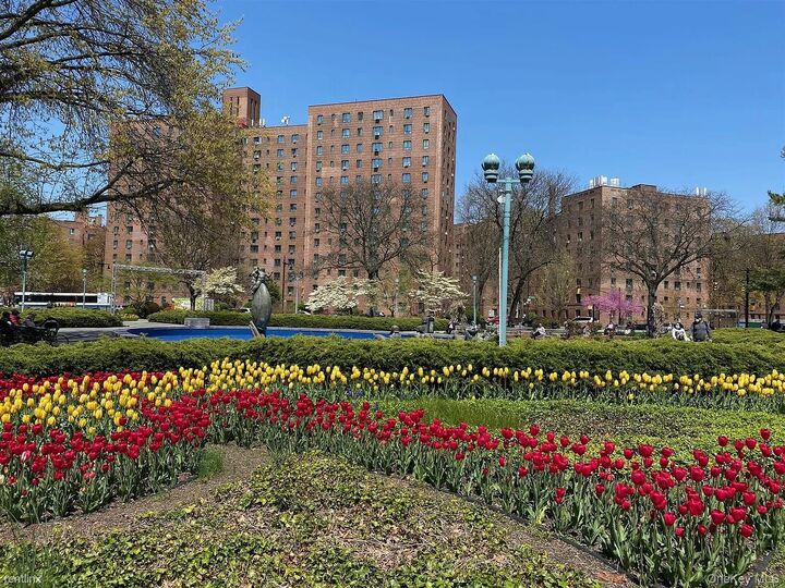 Property Photo: 1490 East Avenue 4A NY 10462
