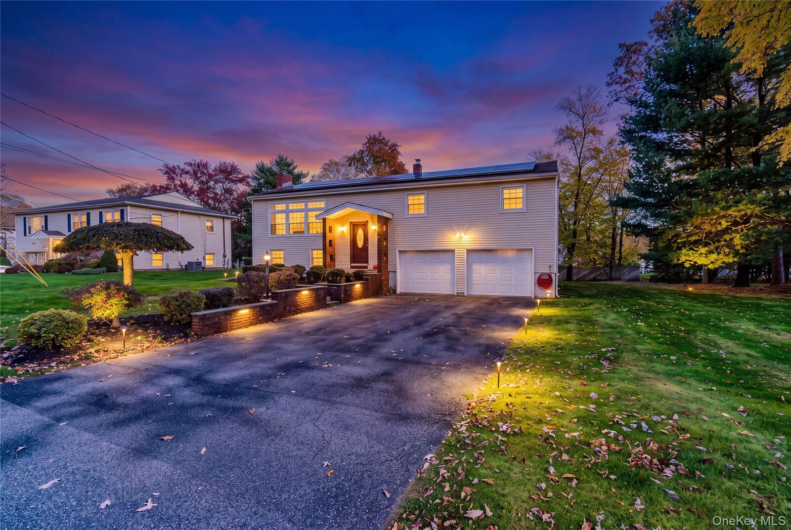 Property Photo:  41 Ona Lane  NY 12553 
