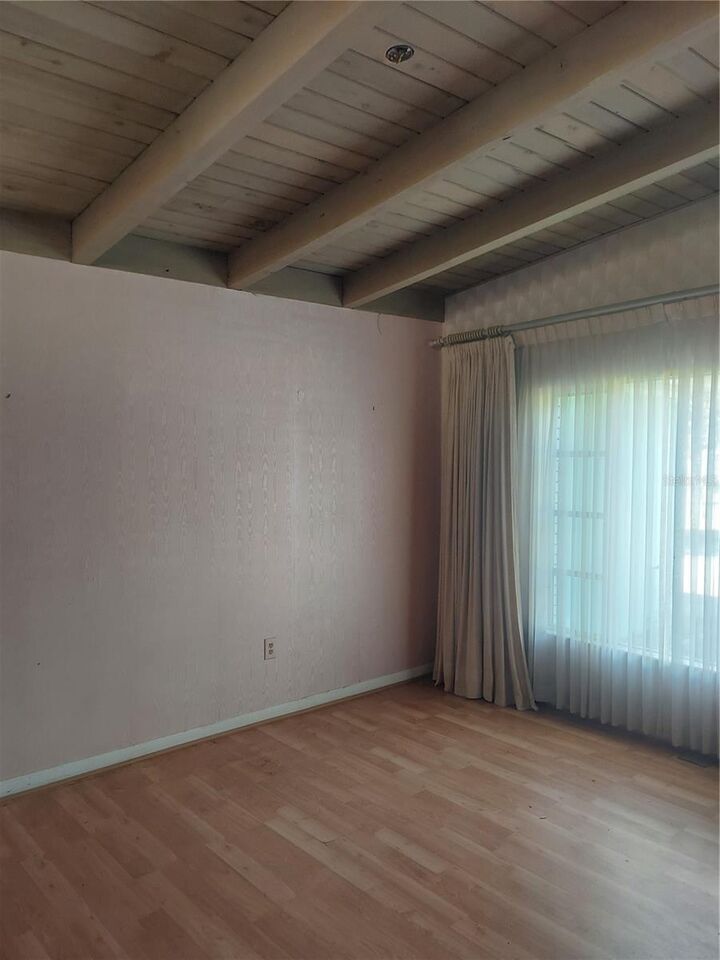 Property Photo:  434 S Shore Drive  FL 34234 