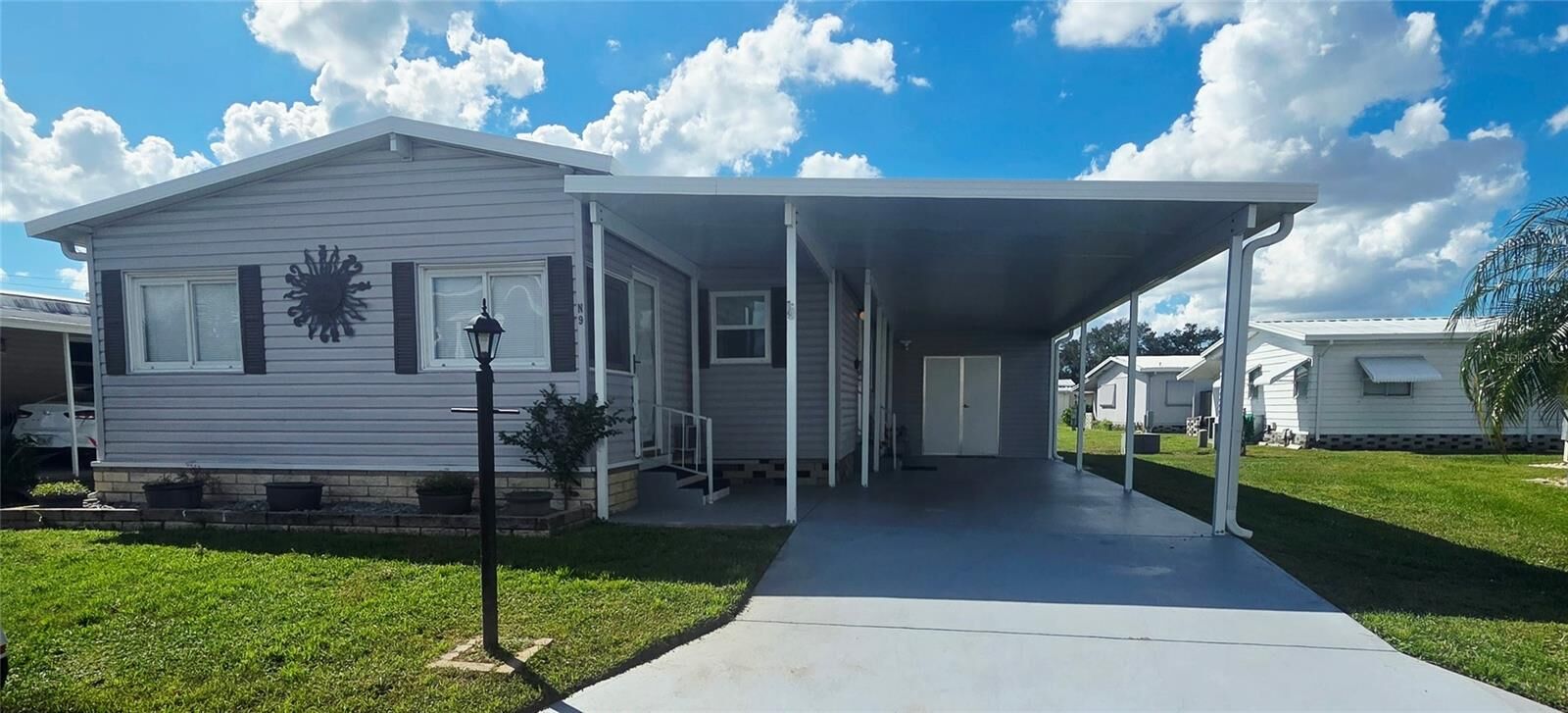 Property Photo: 5316 53rd Avenue E N9 FL 34203
