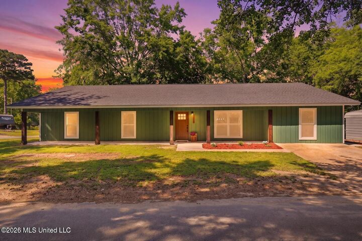 Property Photo: 3310 Irondale Street MS 39553
