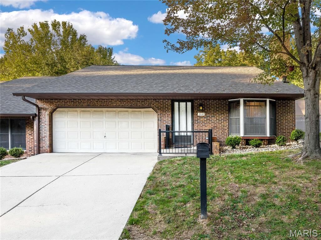 Property Photo: 310 Northcrest Drive IL 62234