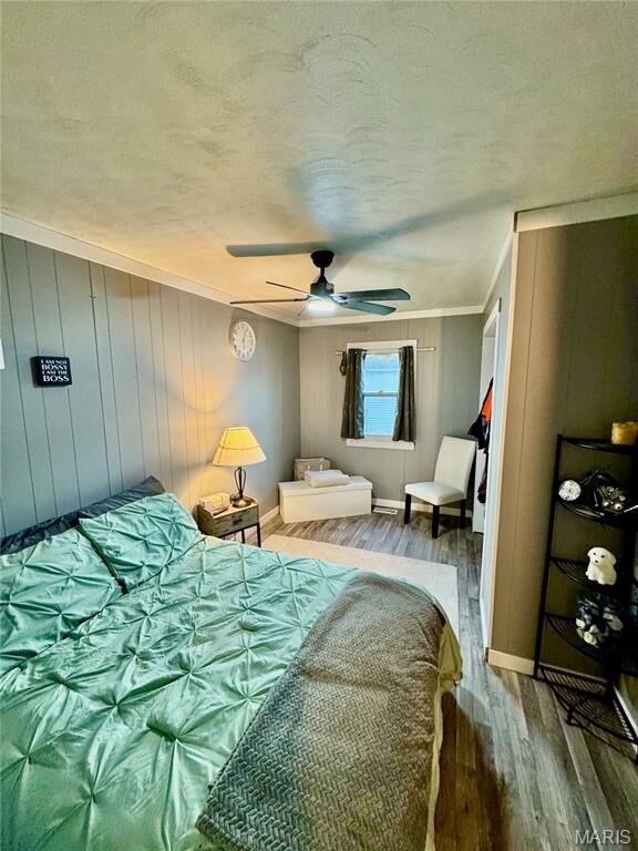 Property Photo:  702 E Main Street  IL 62262 