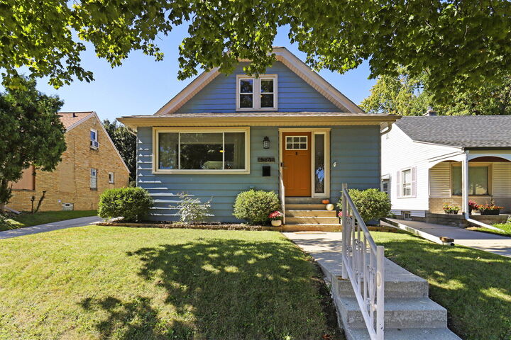 Property Photo:  4365 S Quincy Ave  WI 53207 