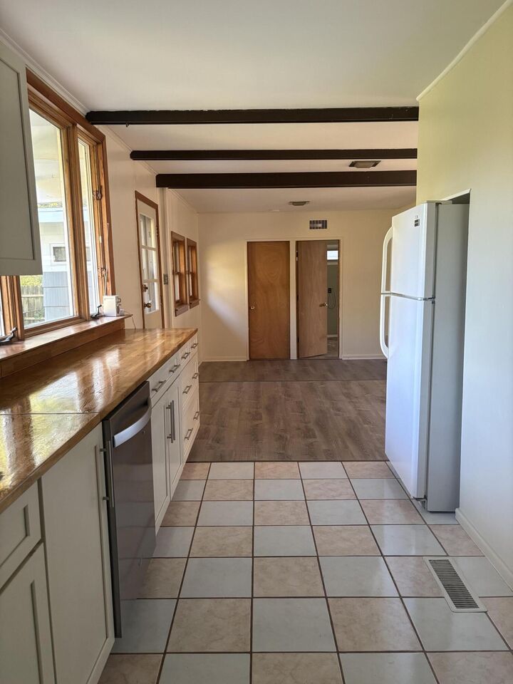 Property Photo:  2565 Carmel Street  MI 48104 