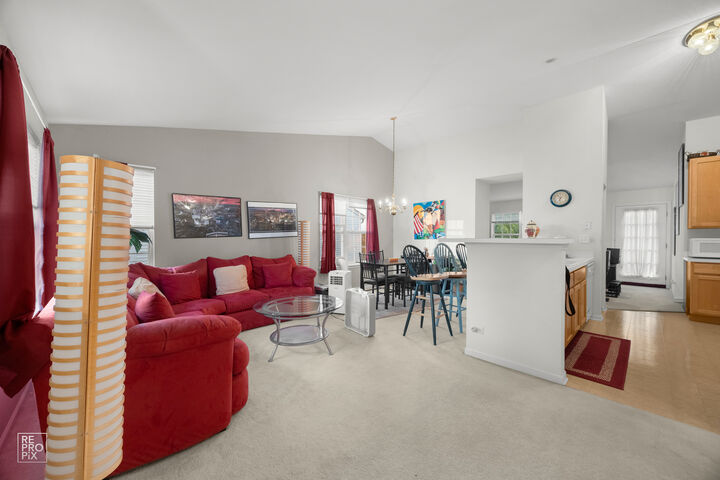Property Photo:  2335 Overlook Court 2335  IL 60563 