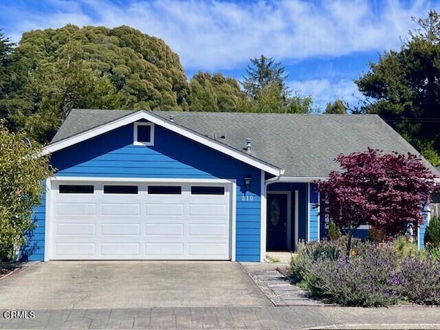 Property Photo:  210 Hocker Lane  CA 95437 