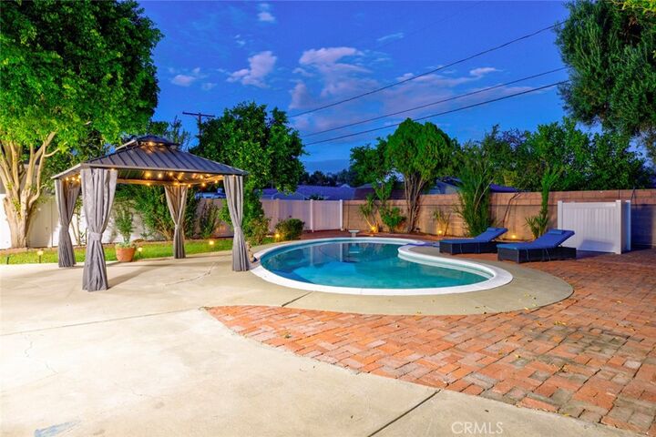 Property Photo:  7044 Oakdale  CA 91306 