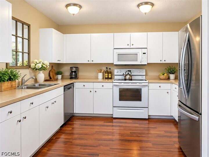 Property Photo: 548 Aspen Avenue S FL 33974