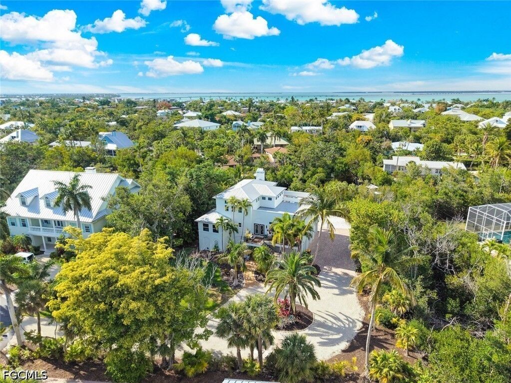 Property Photo:  500 Kinzie Island Court  FL 33957 
