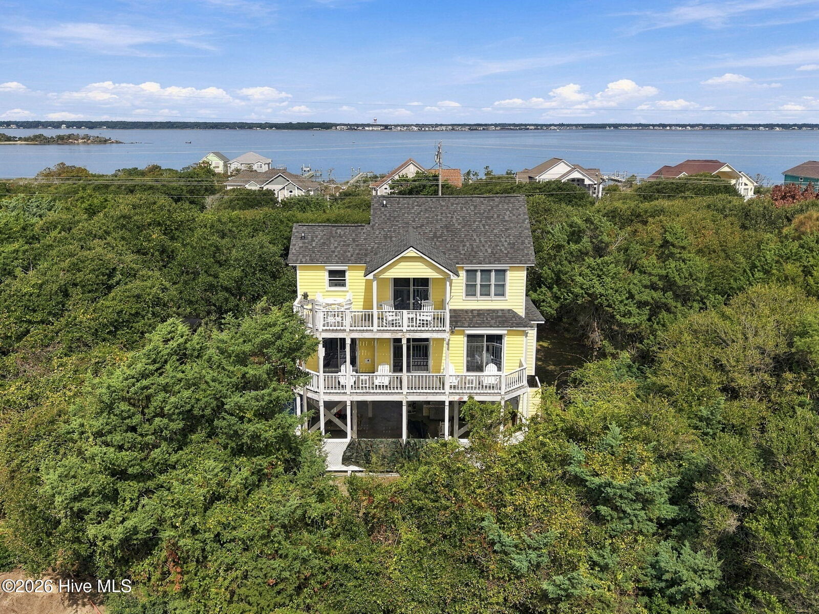 Property Photo: 104 Howe Street NC 28594