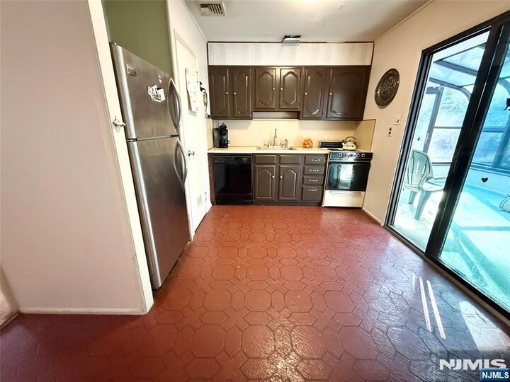 Property Photo: 198 Howard Avenue NJ 07662