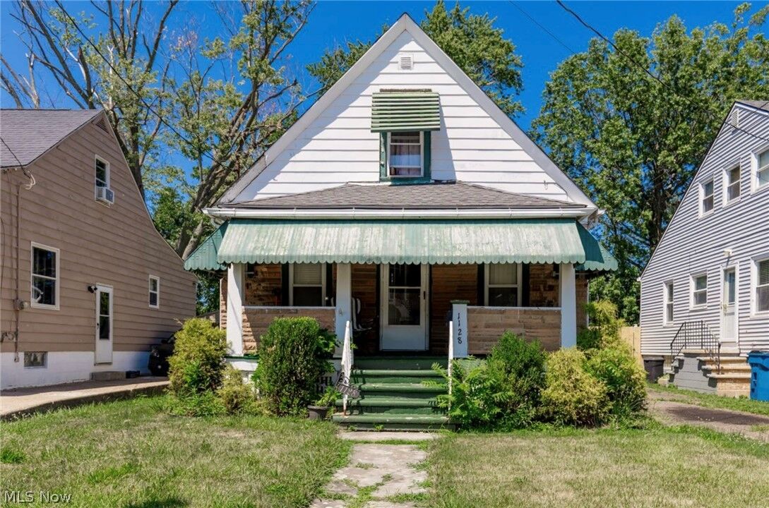Property Photo: 1128 W 19th Street OH 44052