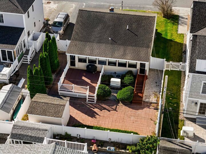Property Photo:  192 Tilton Street  NH 03874 