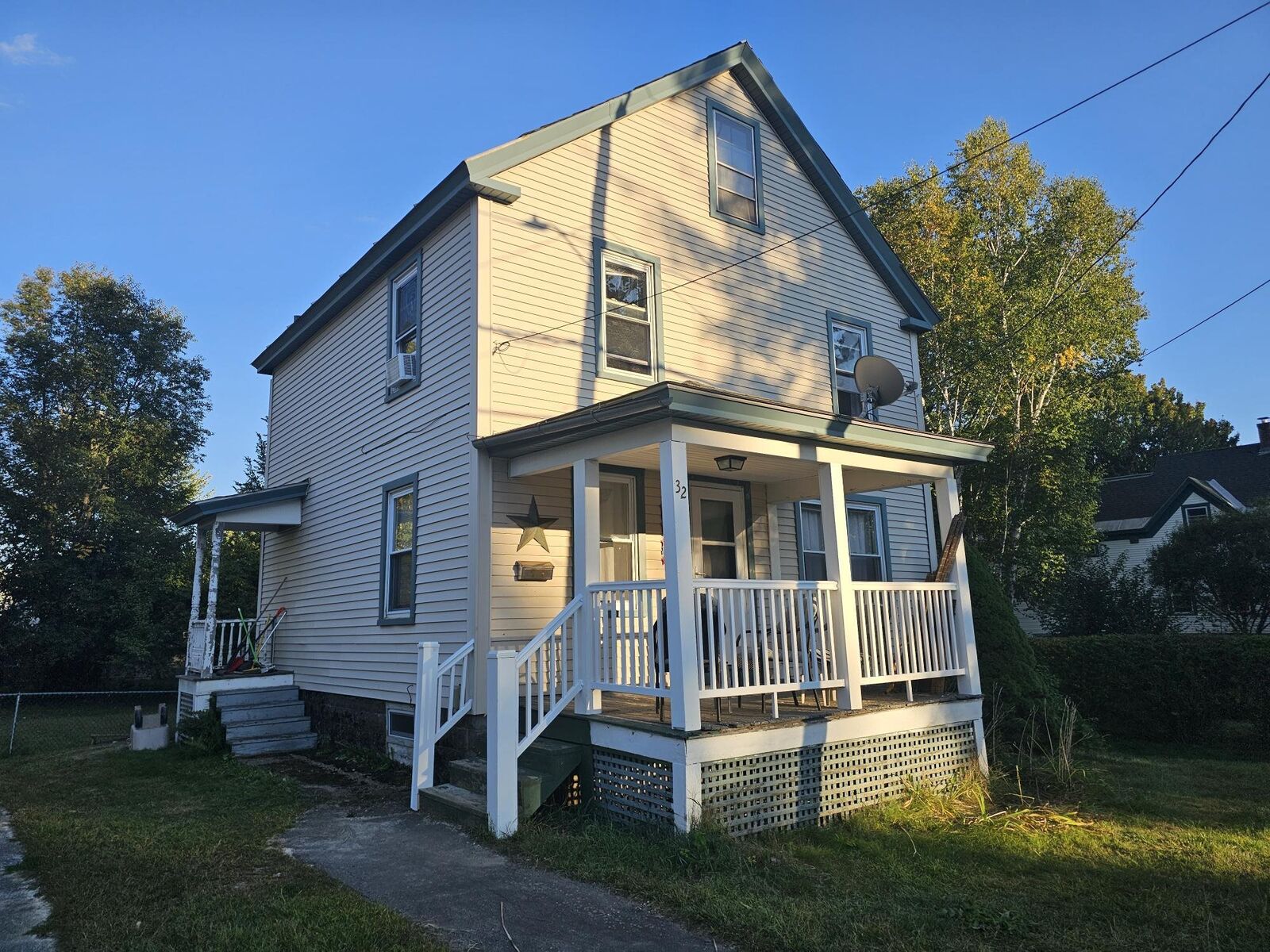 Property Photo: 32 Pearl Street NH 03431