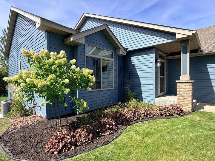 Property Photo: 1256 Osauka Road NE MN 56379