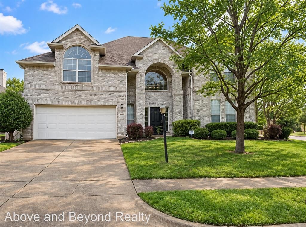 Property Photo: 2639 Cedar View Drive TX 76006