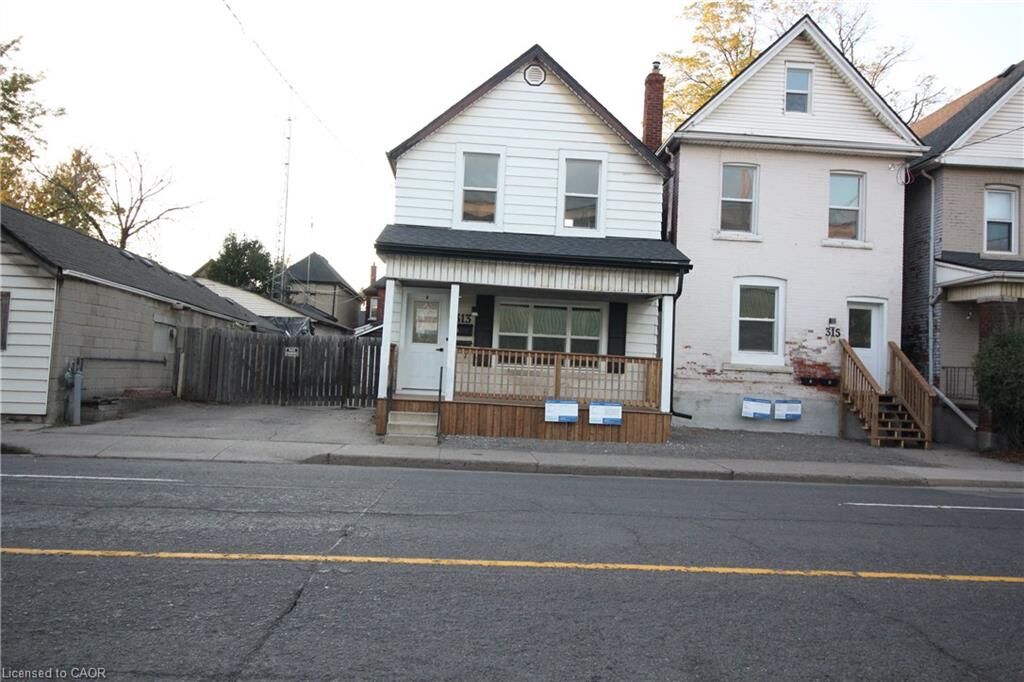 Photo de la propriété:  313 Wentworth Street N B  ON L8L 5V9 