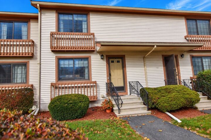 Property Photo:  489 Turnpike St. 3-4  MA 02334 