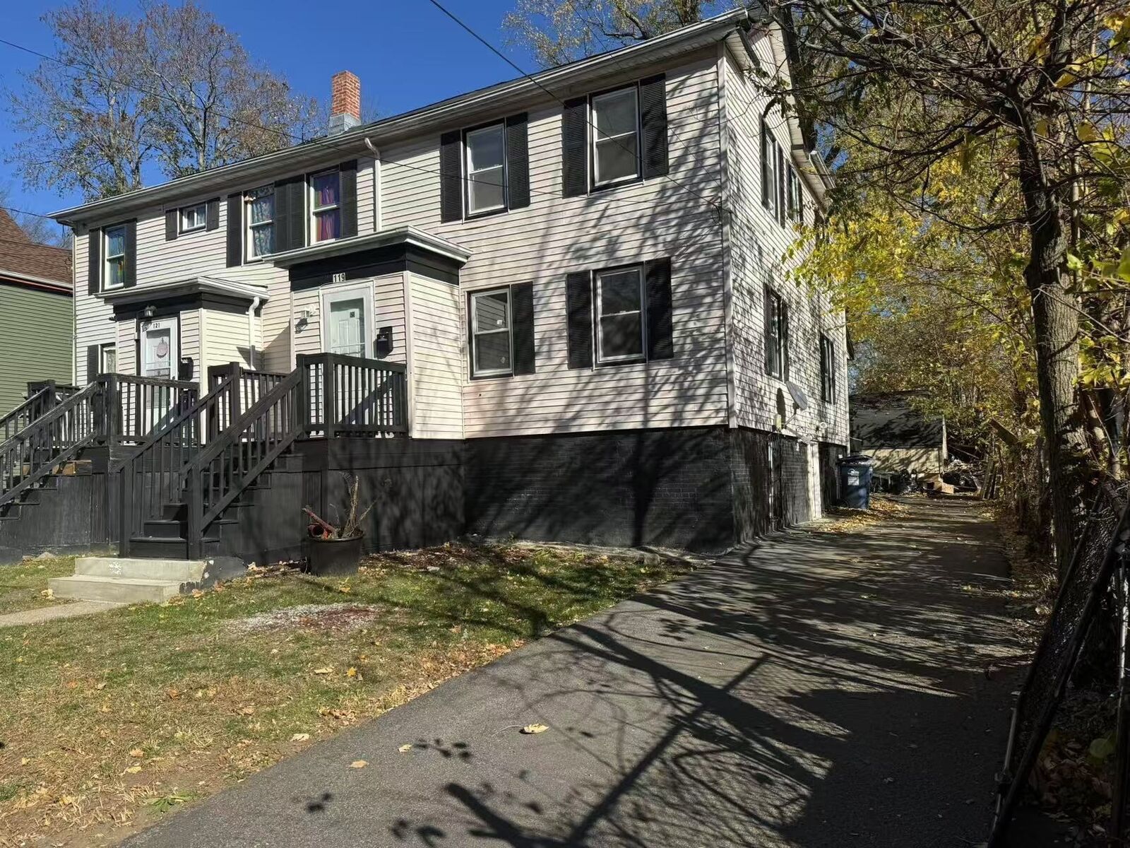 Property Photo:  119 Whitfield St 119  MA 02124 