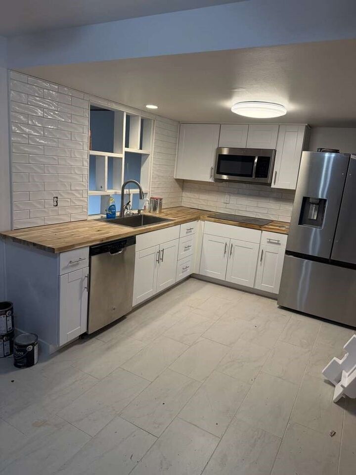 Property Photo:  2125  Elm Street SE  WA 98092 