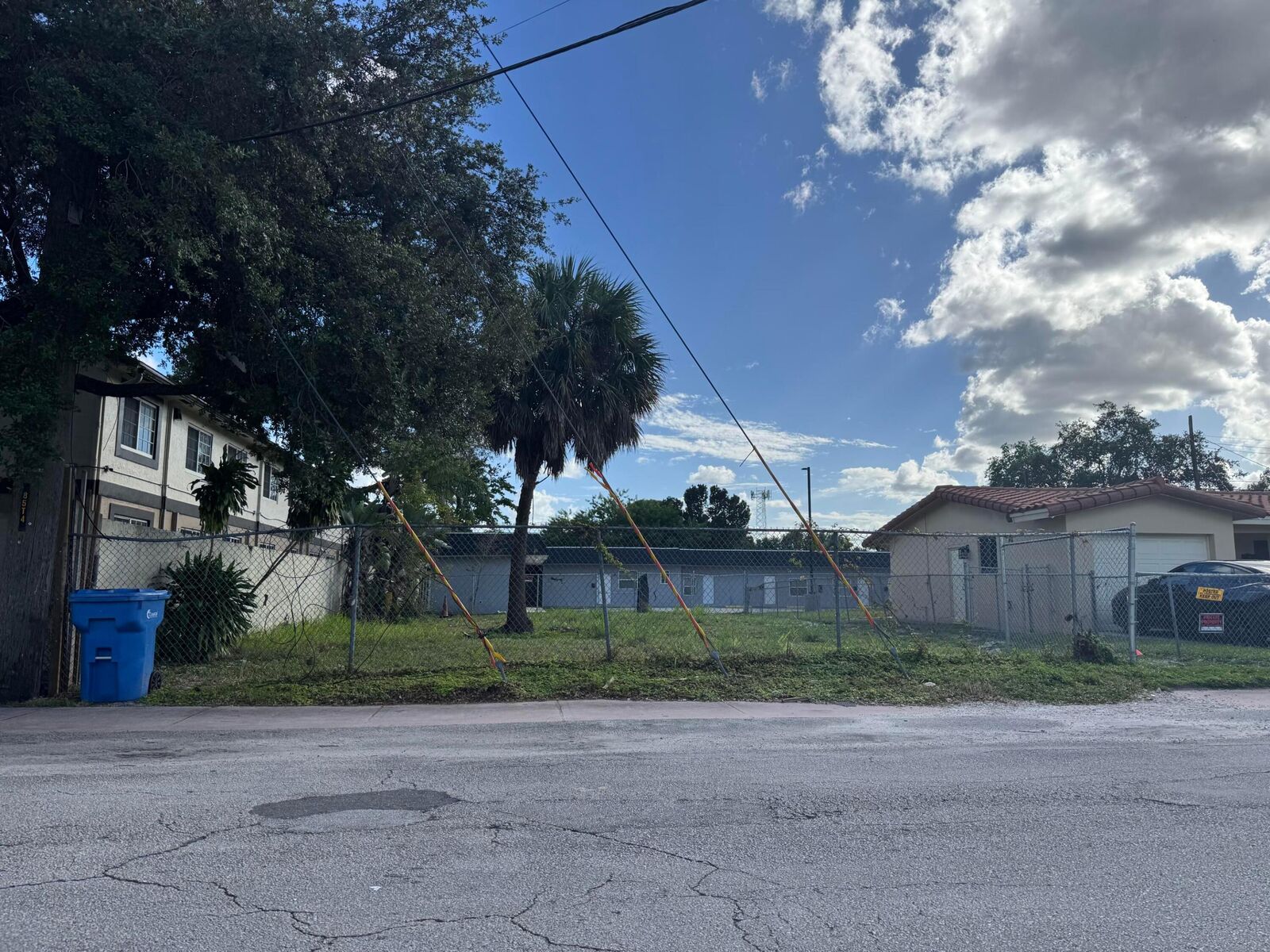 Property Photo:  720 Harris Terrace  FL 33311 