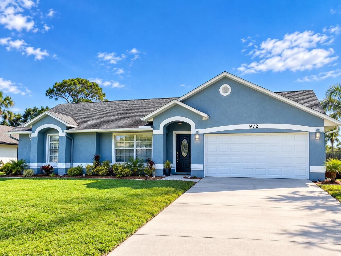Property Photo: 972 Canton Street NW FL 32907