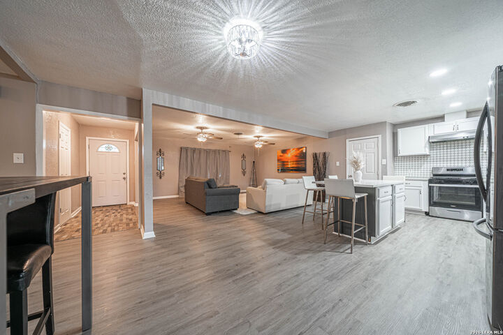 Property Photo:  6010 Hillje St  TX 78223 